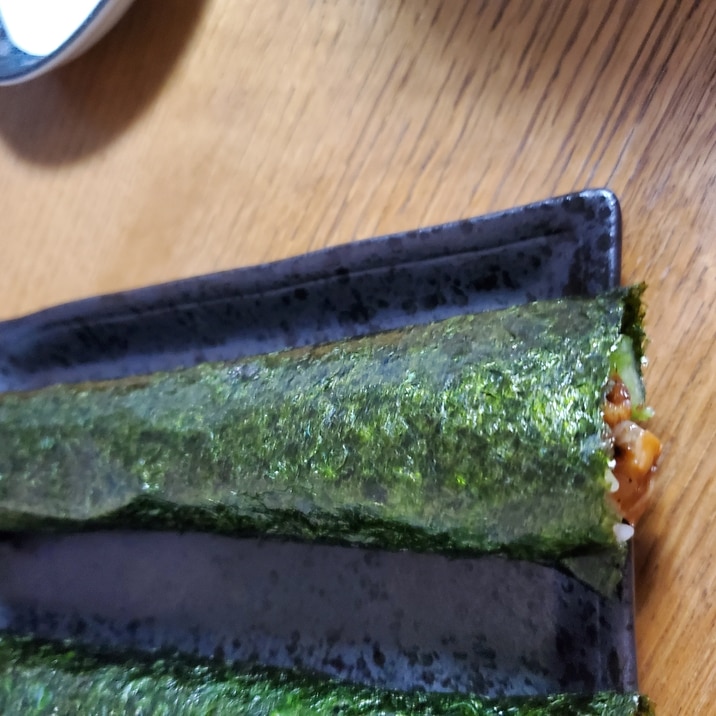 小松菜とうなぎの巻き寿司